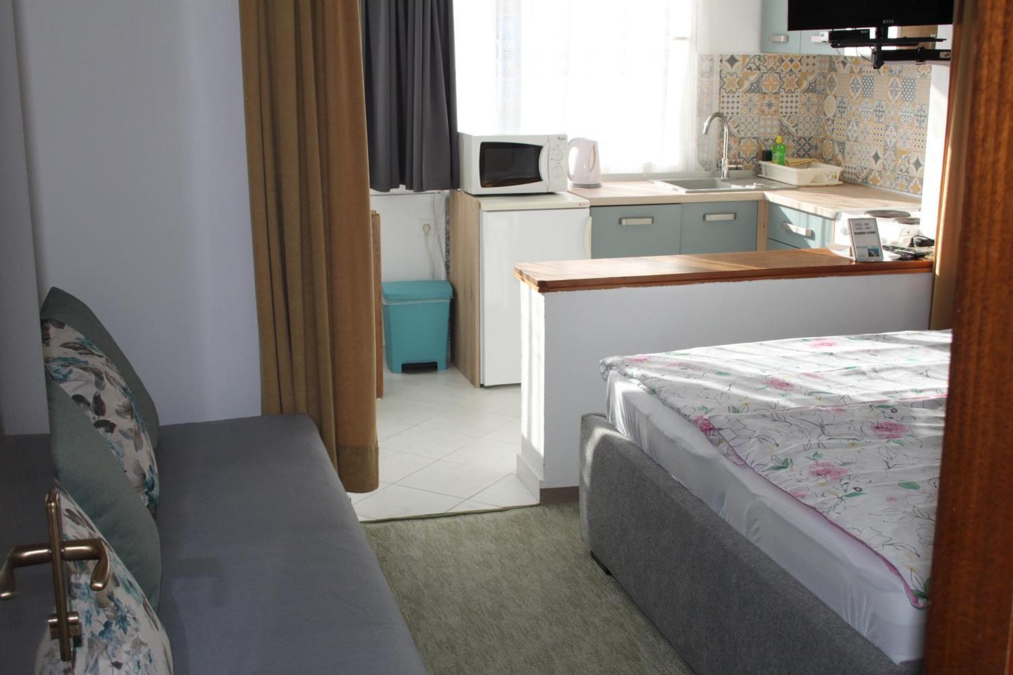 Apartments Katarine Zrinske Vodice Exterior foto
