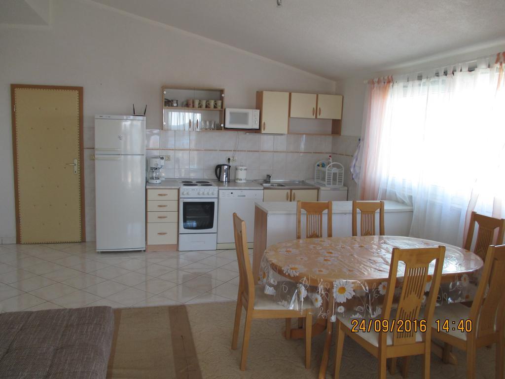 Apartments Katarine Zrinske Vodice Exterior foto
